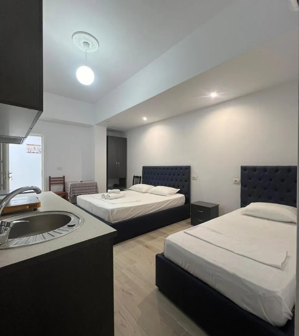 Gasthof Hotel Vila Flowers Vlorë