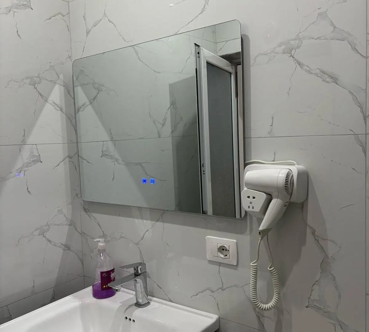 Hotel Vila Flowers Vlorë Albanien