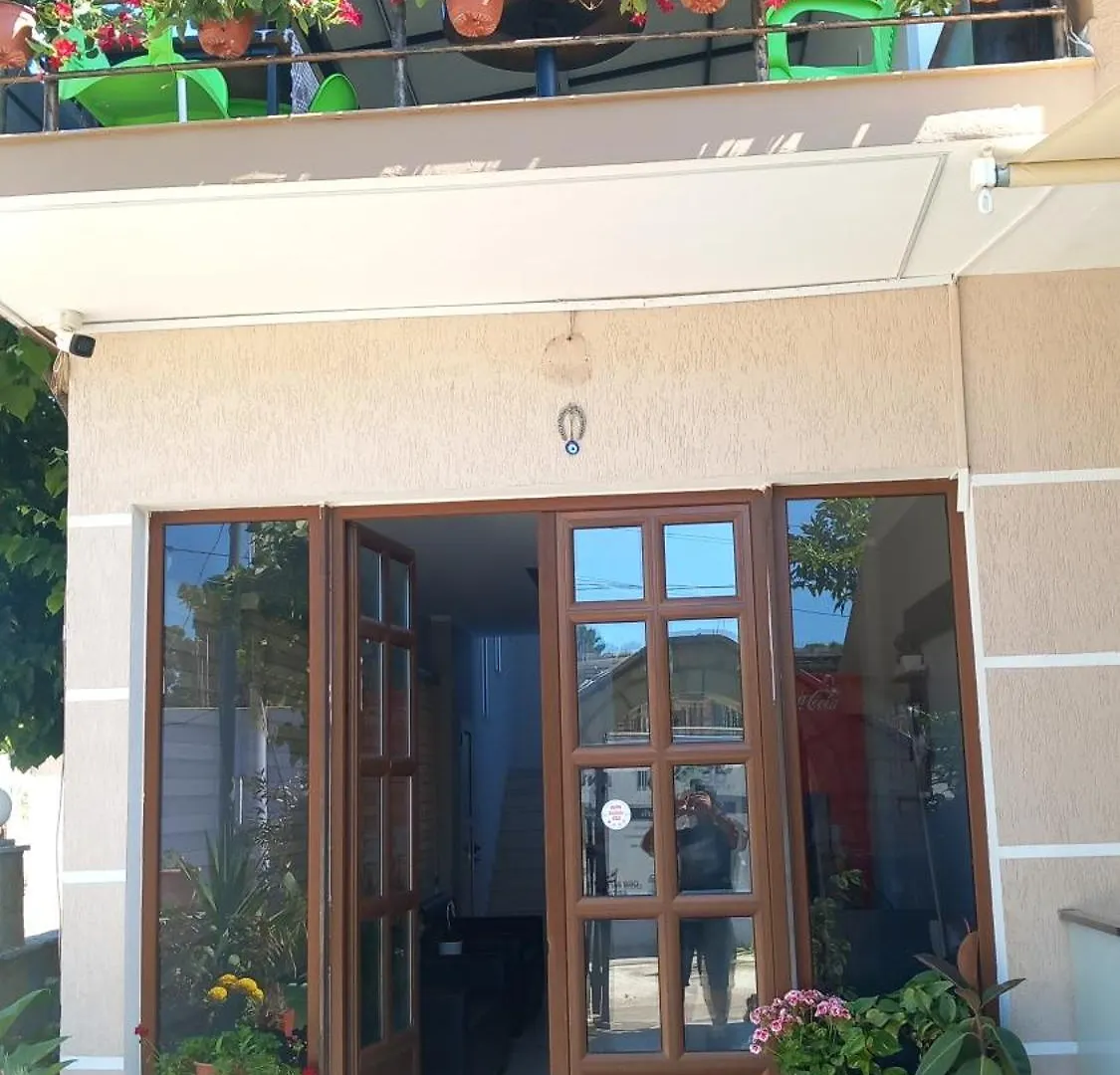 Hotel Vila Flowers Vlorë Albanien